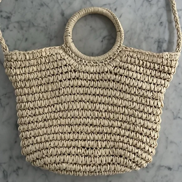Lulla Collection Woven Rattan Handbag with shoulder strap - Picture 3 of 7